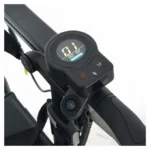 Displej za bateriju i opcije za otključavanje i uključivanje elektromotornih invalidskih kolica