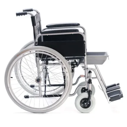 TRUST standardna invalidska kolica sa toaletnom funkcijom - Ugao sa strane proizvoda