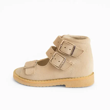 Krem sandala za devojčice sa 3 kaiša - Ortopedija Una, bočni pogled