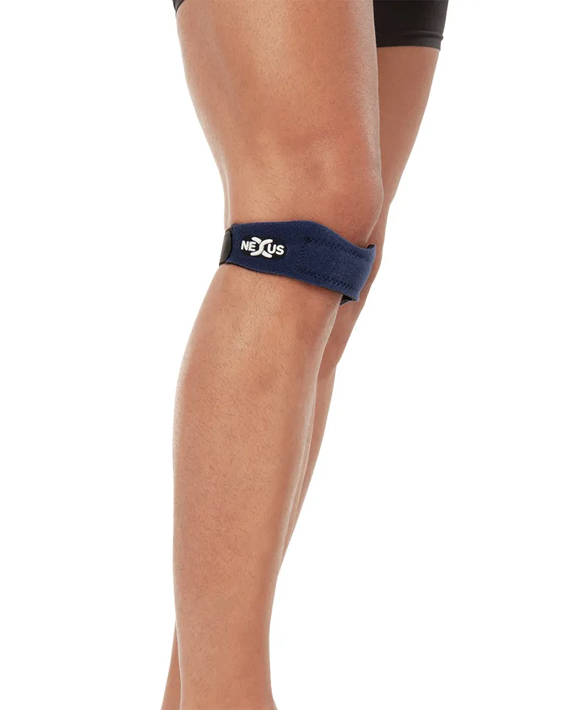 Ortoza za čašicu N886 – univerzalna veličina Ortoza za čašicu N886 na kolenu